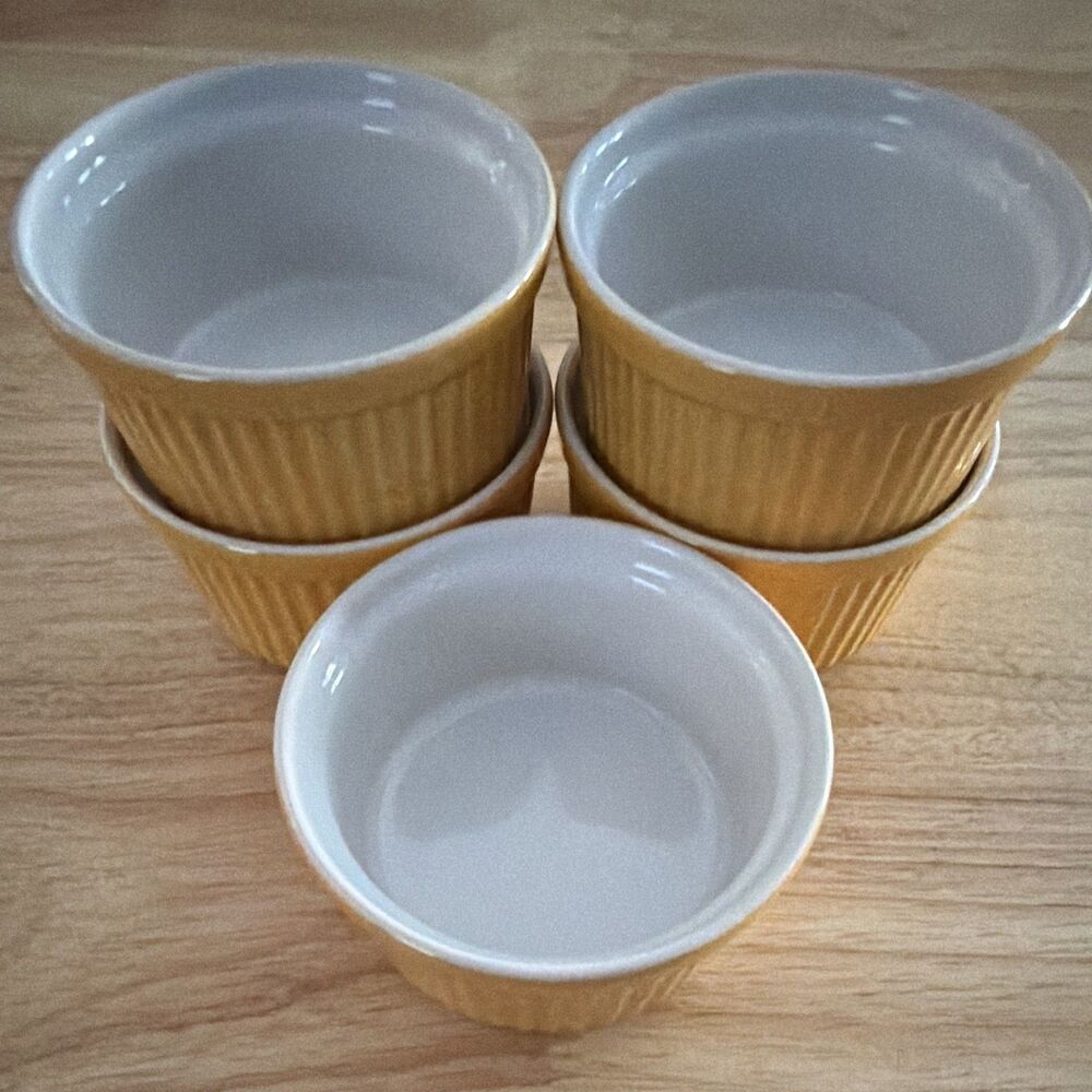 5 Emile Henry FRANCE 6oz Ramekins 10.02 Mustard Yellow Creme Brûlée Custard
